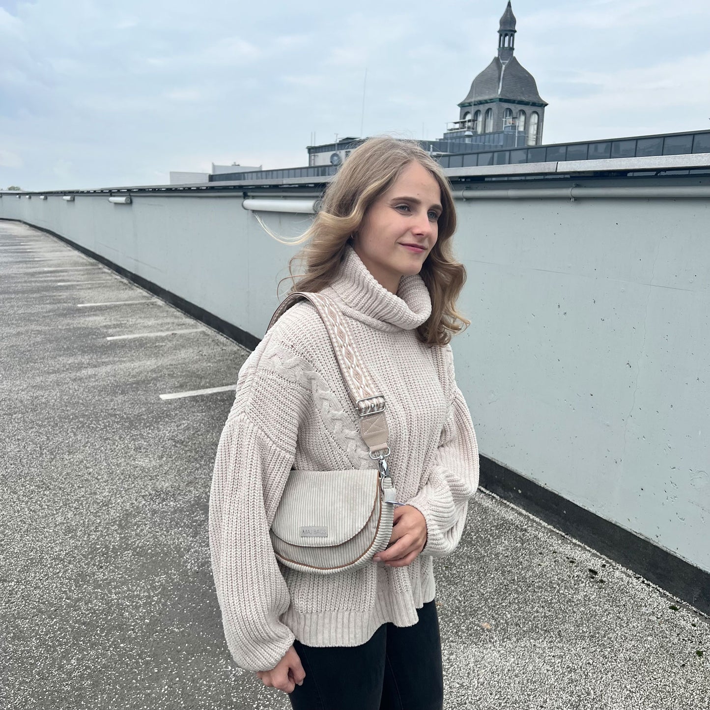 Tasche Majla beige